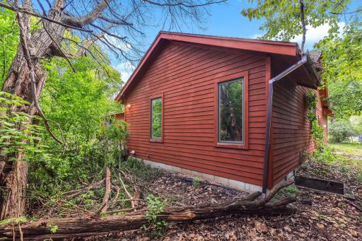 2219 Vivian Lane, Saint Paul, MN 55119