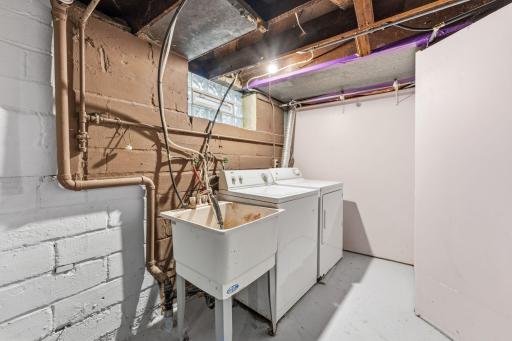 3757 Dupont Avenue N, Minneapolis, MN 55412