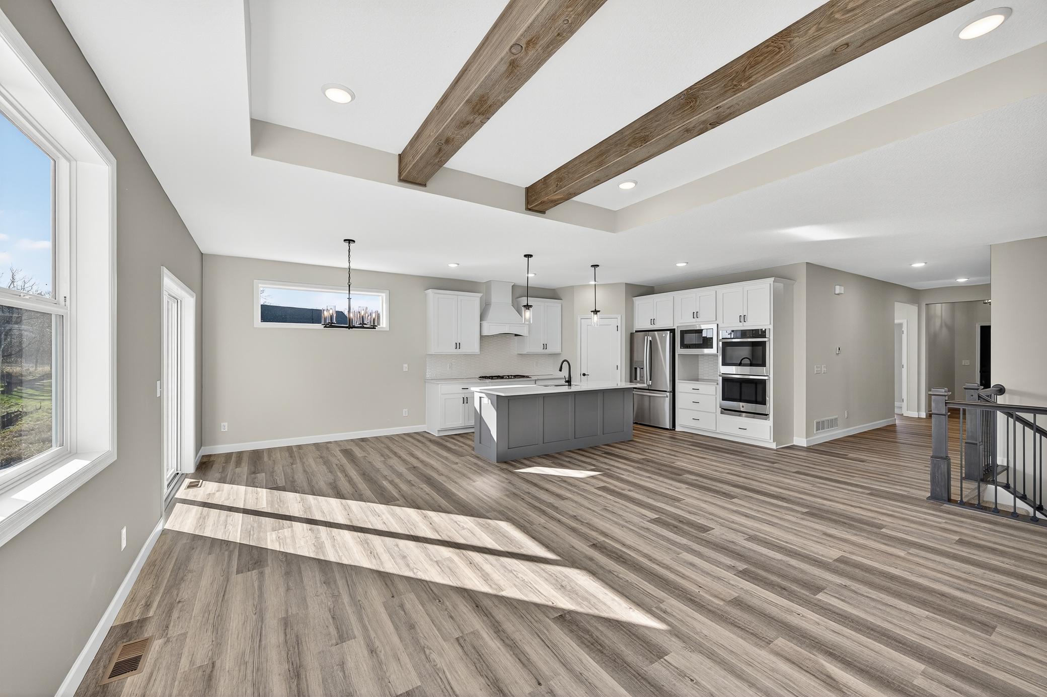 28-924 Yellowcrest St SW-30.jpg