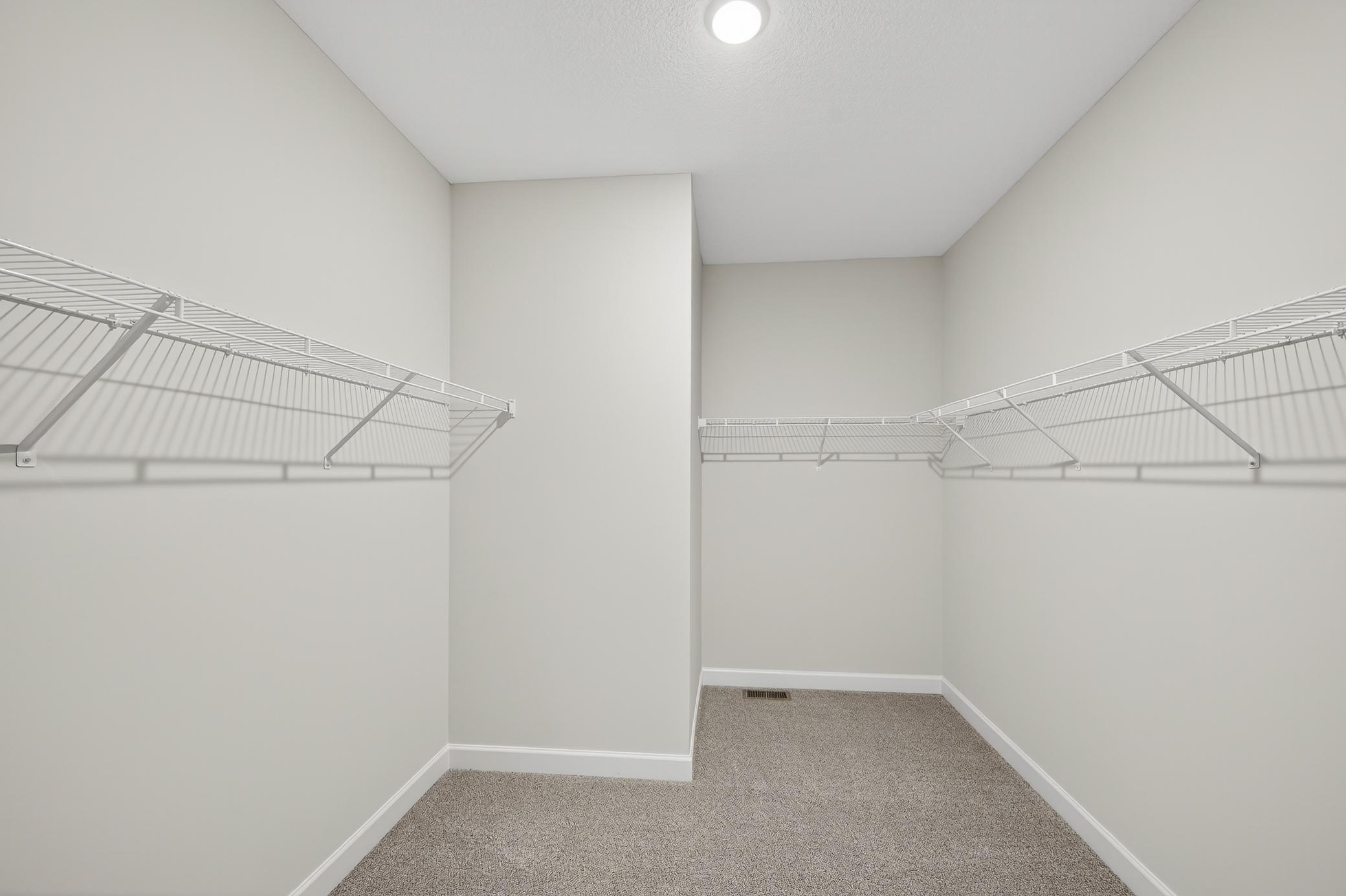 38-924 Yellowcrest St SW-40.jpg