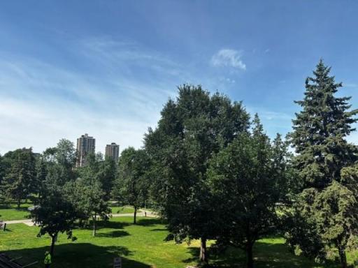 210 W Grant Street, 210, Minneapolis, MN 55403