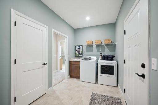 7819 Bridgewater Court, Rockford, MN 55373