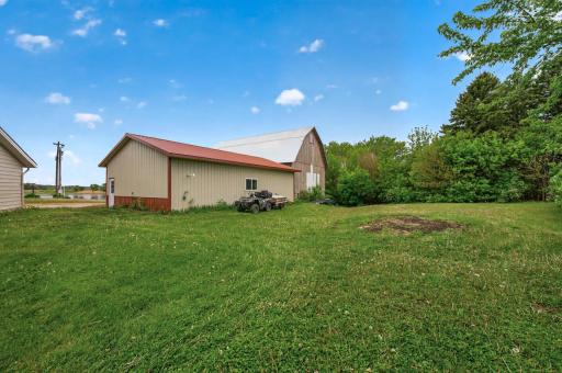 18090 102nd Street, Young America, MN 55397