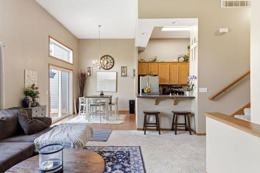 5146 Farnham Drive N, Hugo, MN 55038
