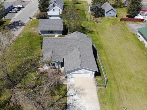 901 5th Street NE, Staples, MN 56479
