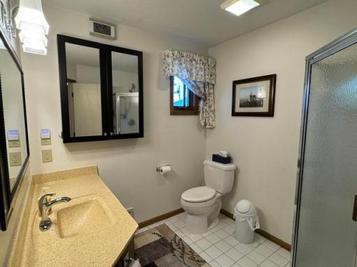 901 5th Street NE, Staples, MN 56479
