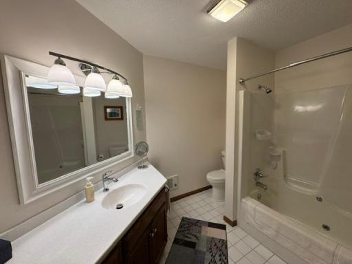 901 5th Street NE, Staples, MN 56479
