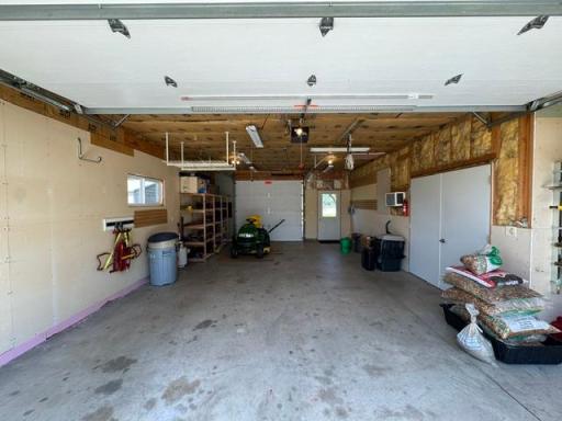 901 5th Street NE, Staples, MN 56479