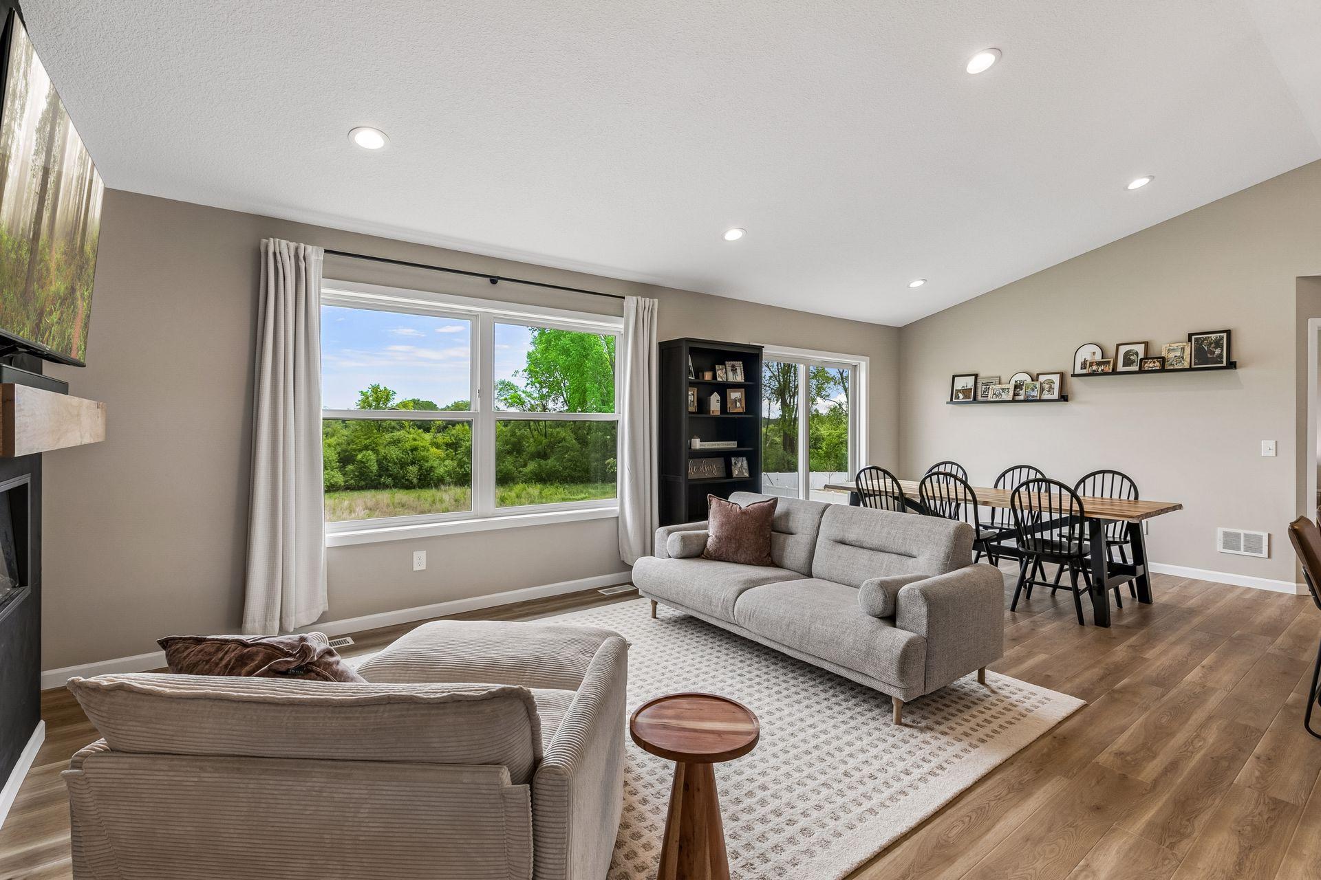 Open floor plan from the living area, dining to the kitchen.
