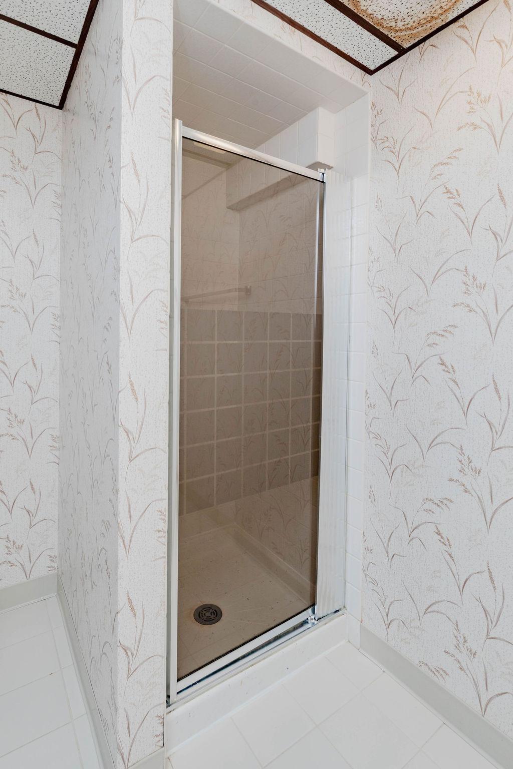 3513RiverDr(30of36).jpg