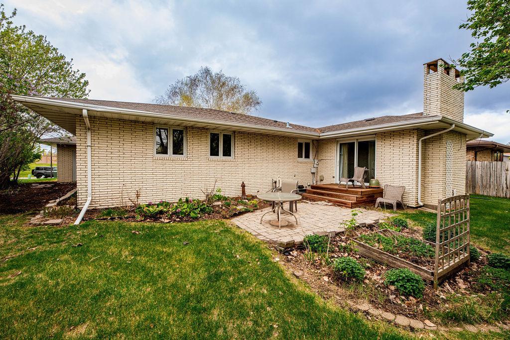 3513RiverDr(34of36).jpg