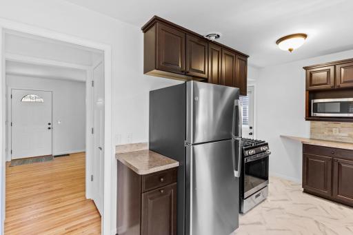 5840 Russell Avenue S, Minneapolis, MN 55410