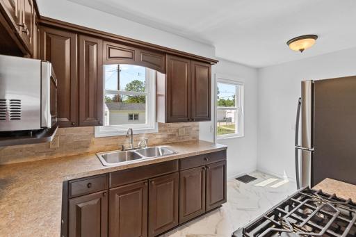 5840 Russell Avenue S, Minneapolis, MN 55410