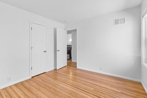 5840 Russell Avenue S, Minneapolis, MN 55410
