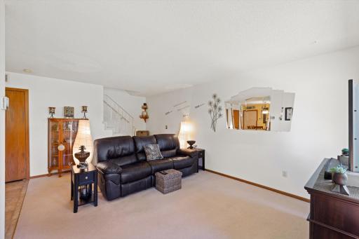 13154 90th Place N, Maple Grove, MN 55369