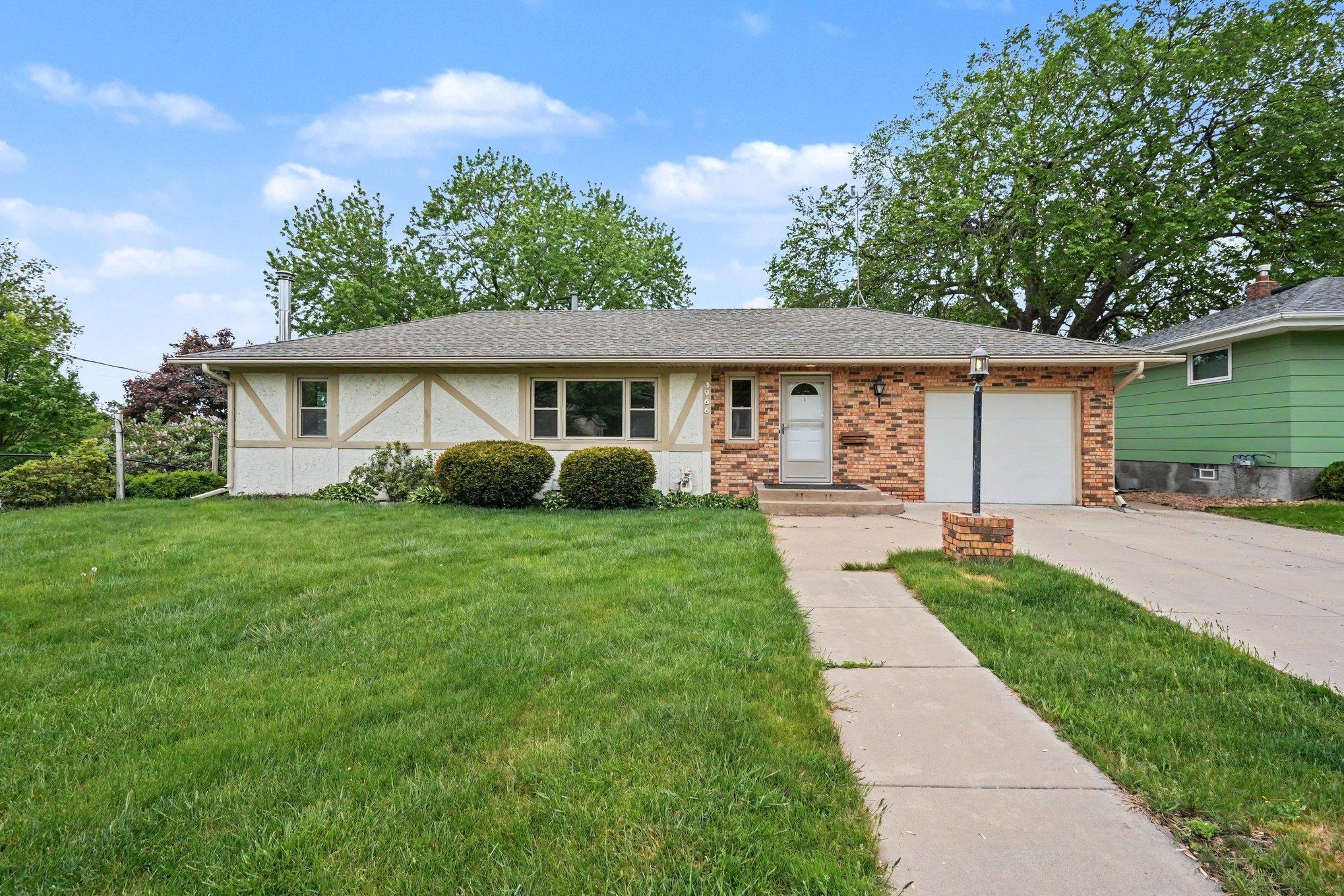 3966 Quincy