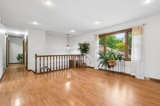 1602 Daisy Court, New Brighton, MN 55112