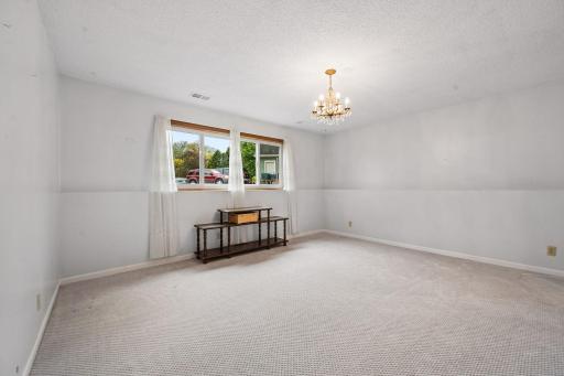 1602 Daisy Court, New Brighton, MN 55112