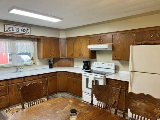 19443 560th Avenue, Austin, MN 55912