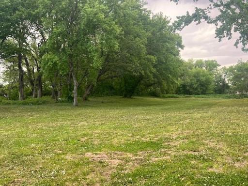 19443 560th Avenue, Austin, MN 55912