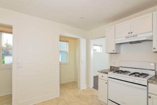 10-photo-Kitchen-ed564637-fea1-47a6-b339-e42df7fa861c.jpg