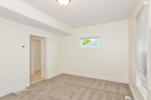 6-photo-Living-Room-1d89bf38-b9e9-4a0d-9228-2ddfbc0759b5.jpg