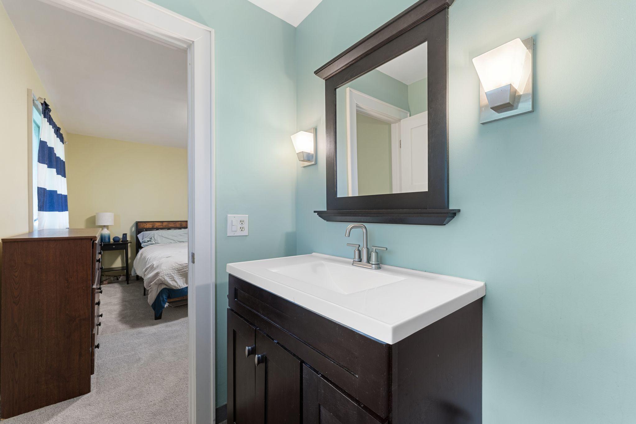 Primary bath
