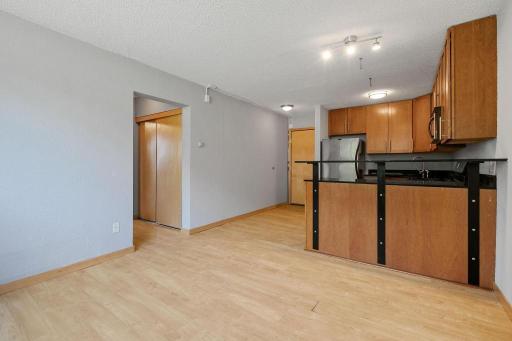 2530 1st Ave S, 101, Minneapolis, MN 55404