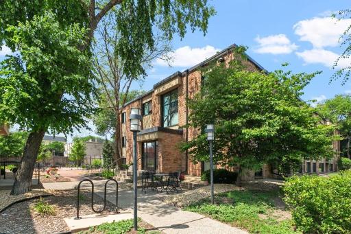 2530 1st Ave S, 101, Minneapolis, MN 55404