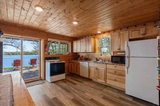35470 Moccasin Lane, Cushing, MN 56443