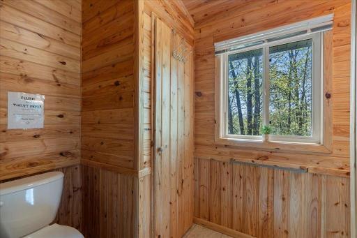 35470 Moccasin Lane, Cushing, MN 56443
