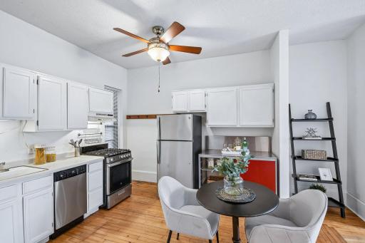 605 S 9th Street, 6, Minneapolis, MN 55404