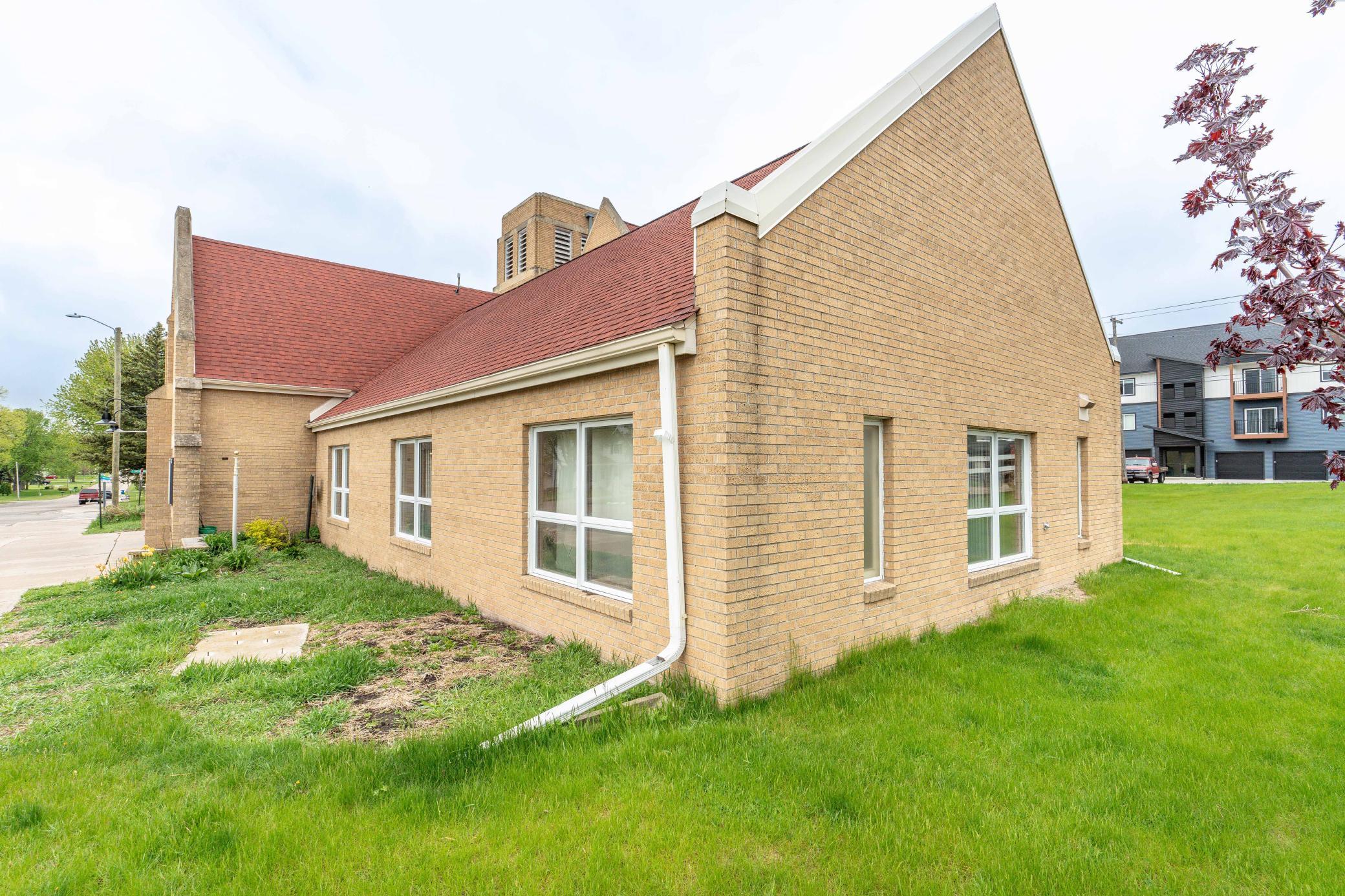 112 W Main St BL-105.jpg