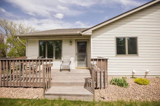 2 Line Drive, Morris, MN 56267