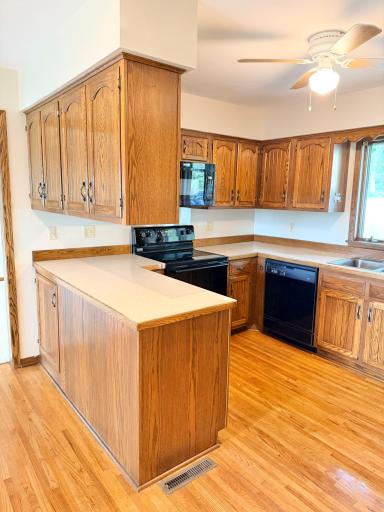 24106 Walnut Drive, Albert Lea, MN 56007