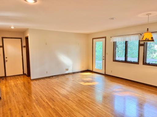 24106 Walnut Drive, Albert Lea, MN 56007