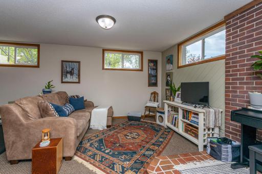 1003 High Street, Alexandria, MN 56308