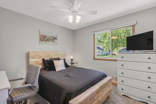 286 Frankland Street, Mahtomedi, MN 55115