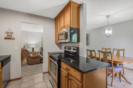 286 Frankland Street, Mahtomedi, MN 55115