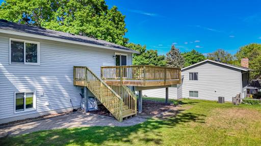286 Frankland Street, Mahtomedi, MN 55115