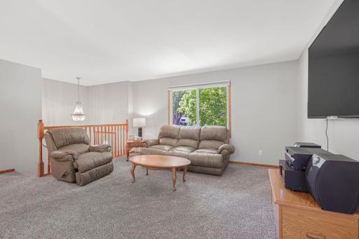 286 Frankland Street, Mahtomedi, MN 55115