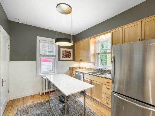 132 W 36th Street, Minneapolis, MN 55408
