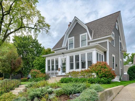 132 W 36th Street, Minneapolis, MN 55408