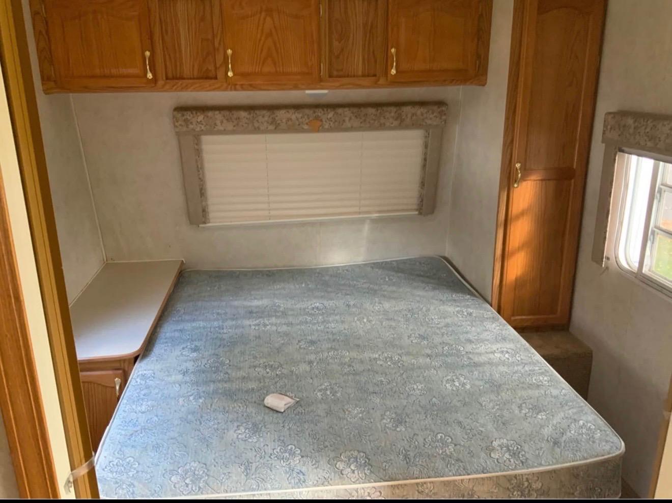 2004 Camper6.JPEG
