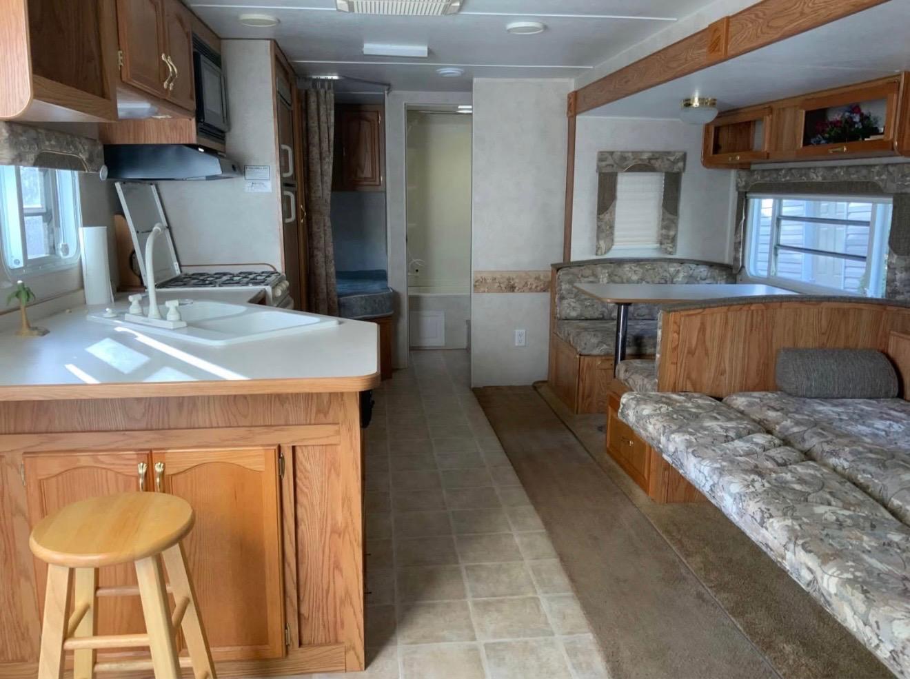2004 Camper5.JPEG