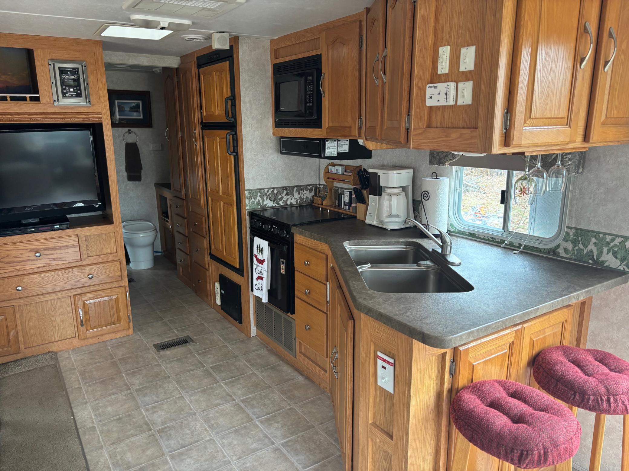 2006 Camper 3.jpg