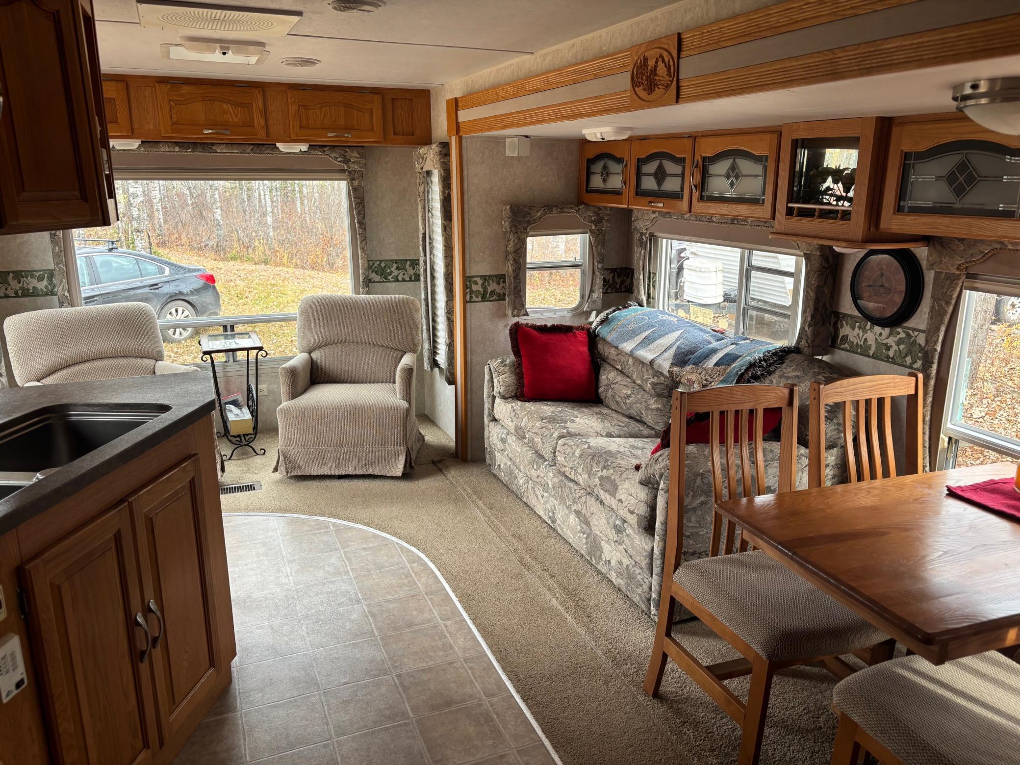 2006 Camper 4.jpg