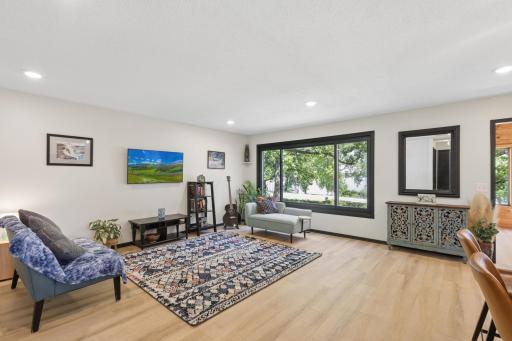 1195 Lakeshore Drive, Big Lake, MN 55309
