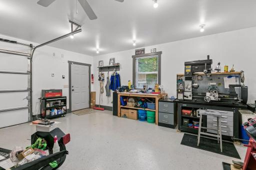 Heated & Insulated Shop Outbuilding - wired for air compressor, welder, stove, window A/C