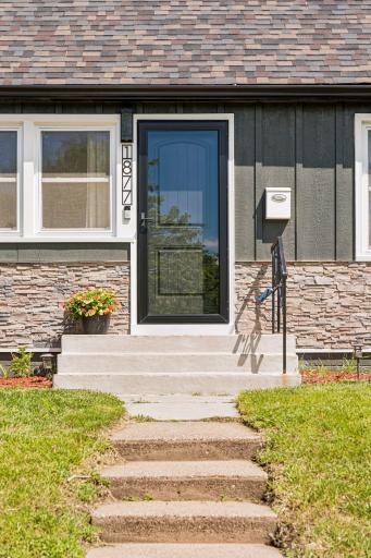 1877 Graham Avenue, Saint Paul, MN 55116